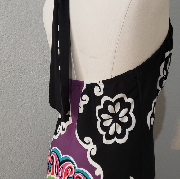 Dress - Picture 3 of 5